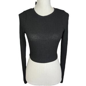 Urban Renewal Remnants black Ribbed Long Sleeve Shirt new cropped New basics